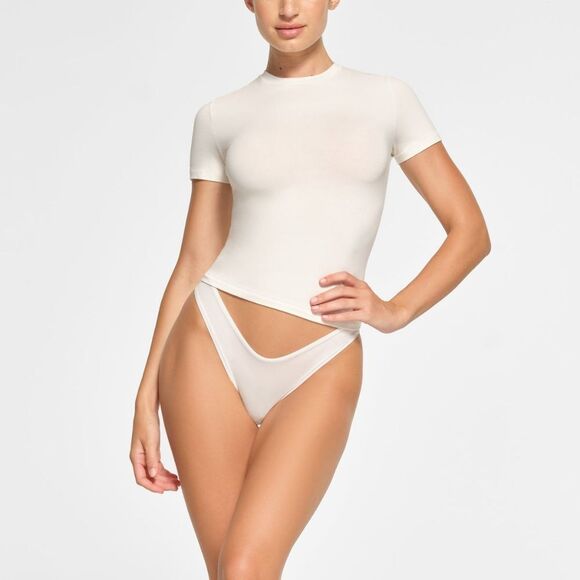 SKIMS Cotton Jersey T-SHIRT Size Large in Marble/Off-white NWT in packaging‎ - Picture 1 of 8